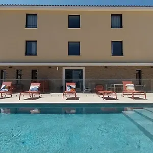  Hotel Ibis Styles Aix-en-provence Tgv France